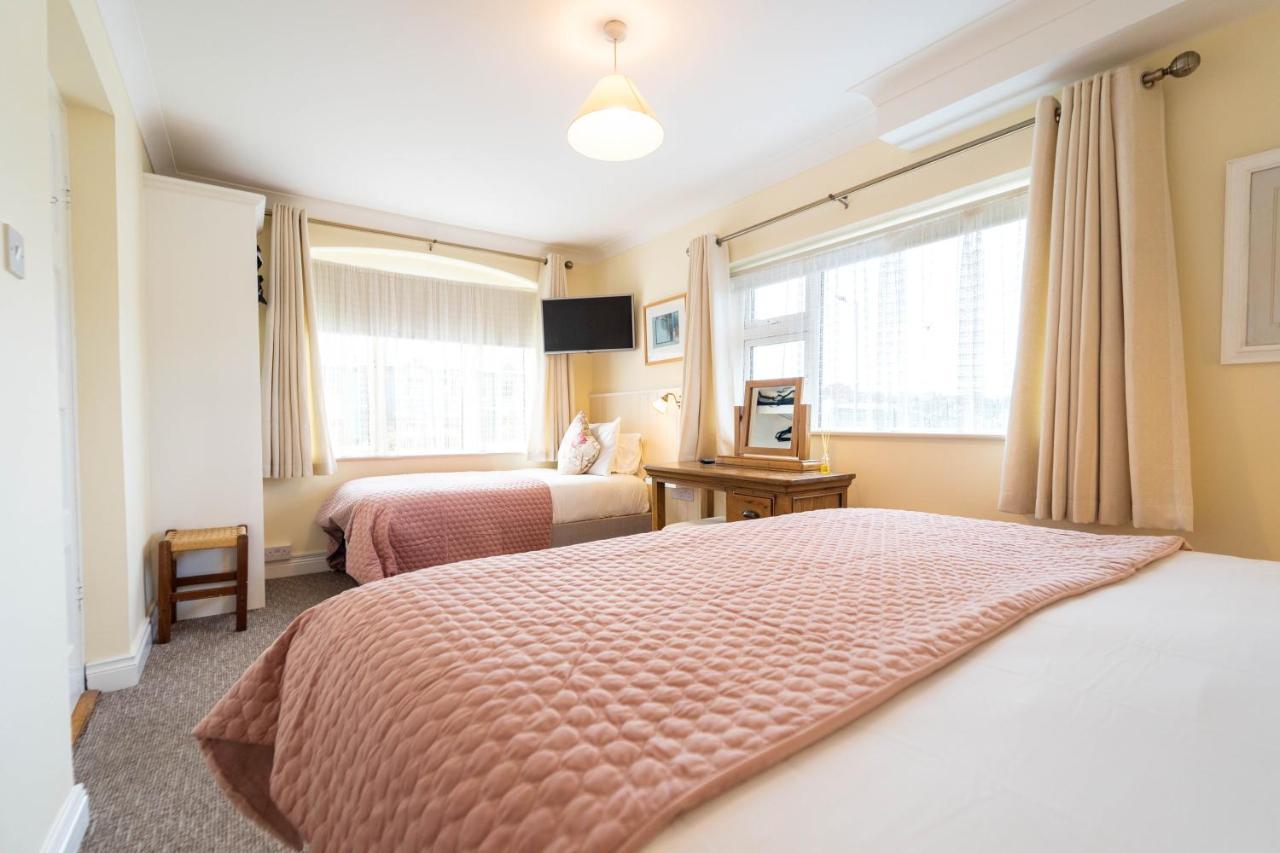 Ashe'S Accommodation ディングル エクステリア 写真